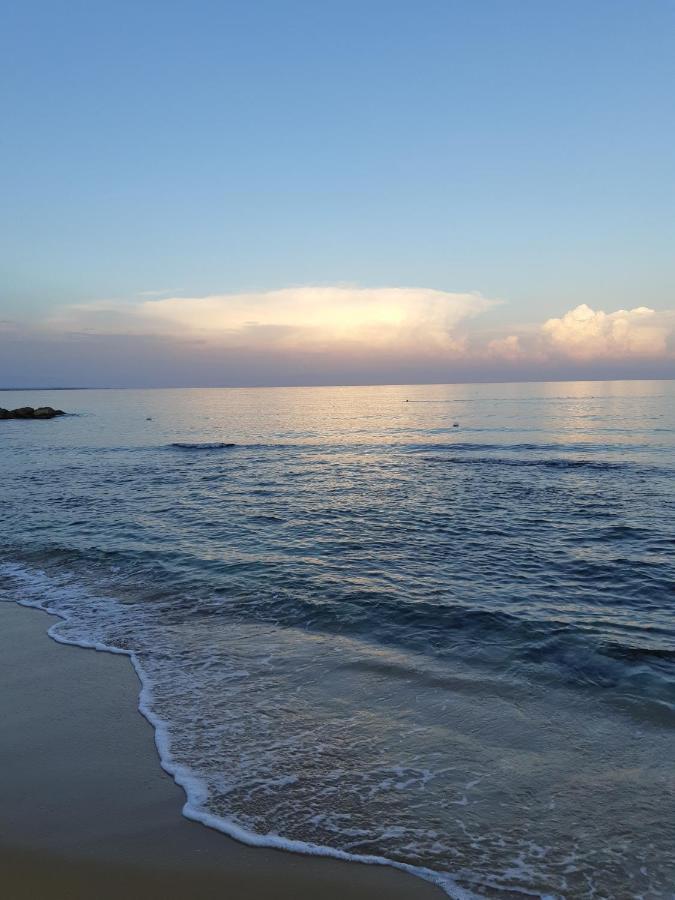شقة Fronte Mare أفولا المظهر الخارجي الصورة